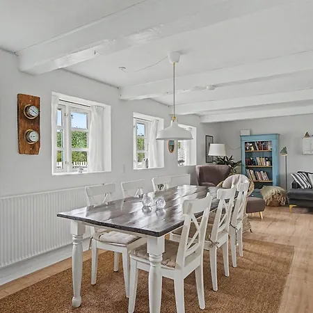 Dom wakacyjny Ilkka - 220m From The Sea By Interhome *